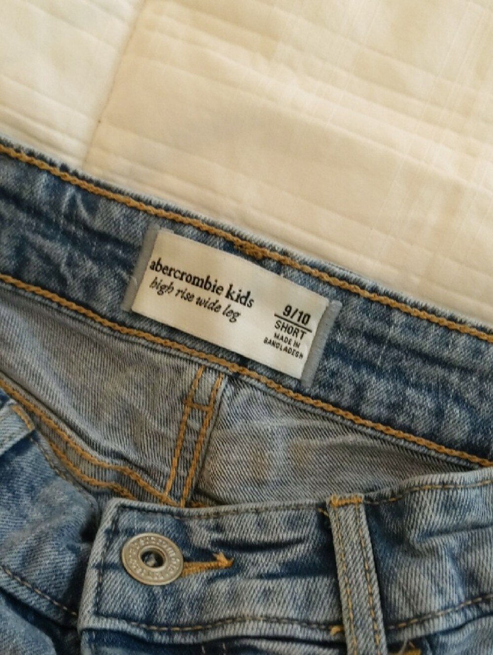 Abercrombie Kids Wide Leg Jeans Size 9/10s - Picture 2 of 5